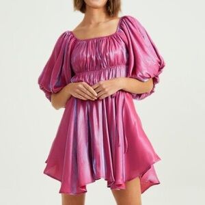 Altar’d state amabella puff sleeve mini dress. Size Medium